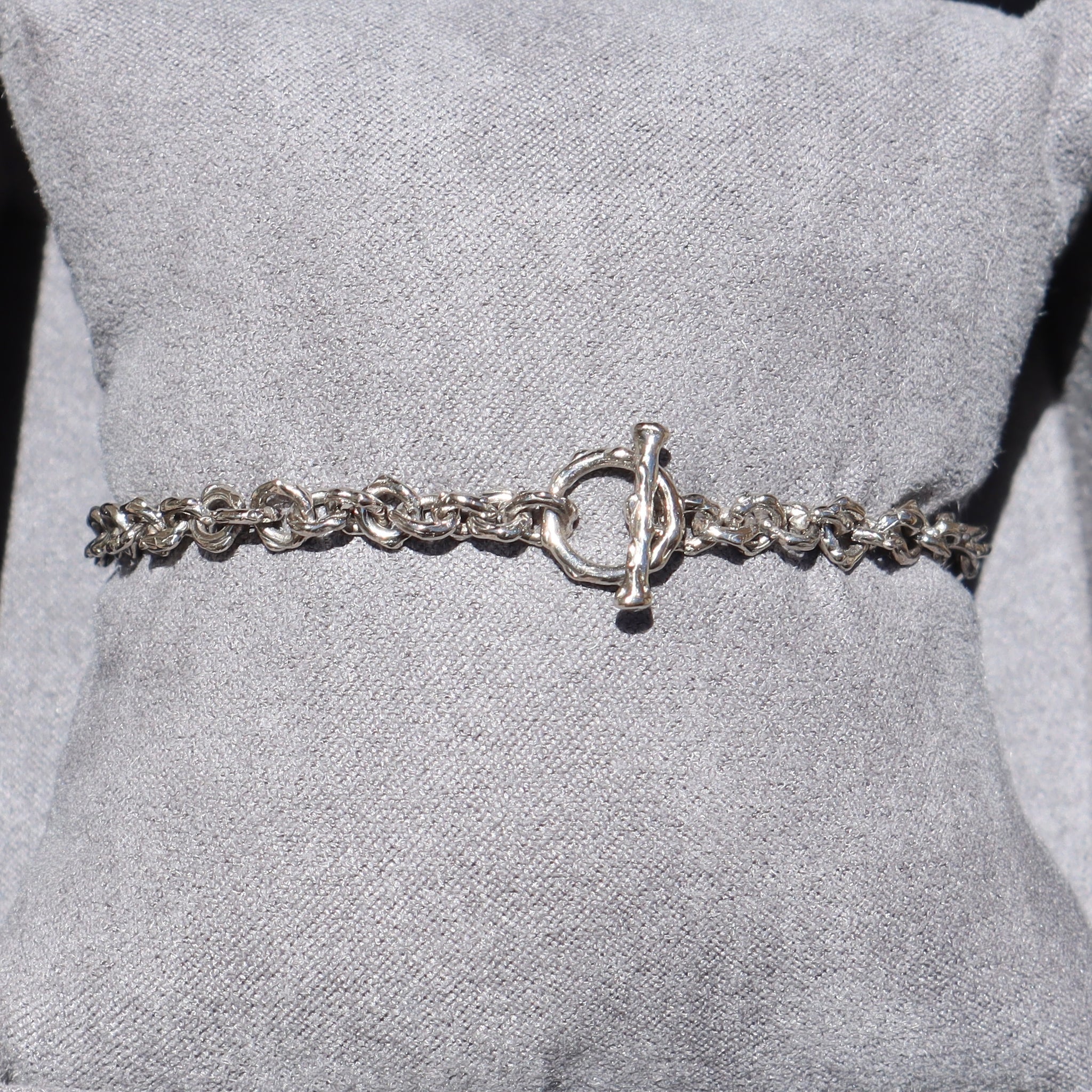 Halley Hexagon Sapphire Toggle Bracelet - Sam Tsia