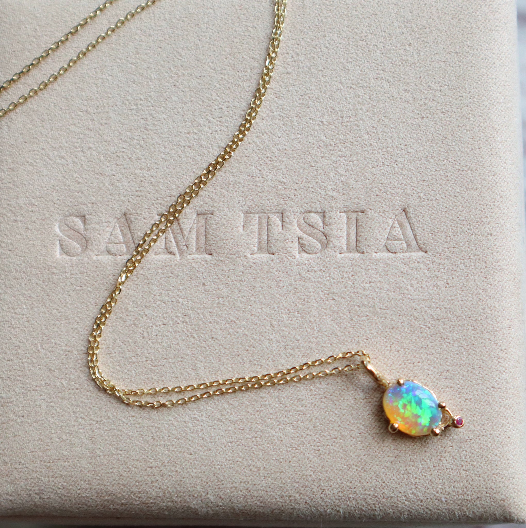 Neon Green Mini Coral Necklace - Sam Tsia